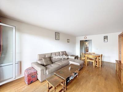 Appartement - 95 m² - 4 pièces