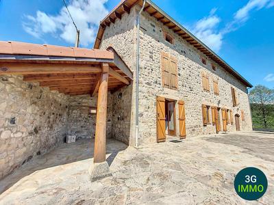 Corps de ferme - 206 m² - 6 pièces