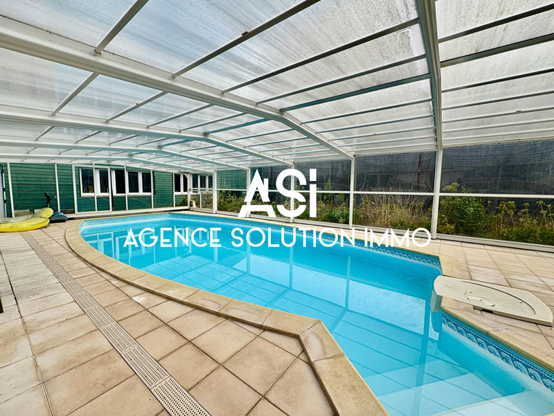 Maison - 214 m² - 8 pièces