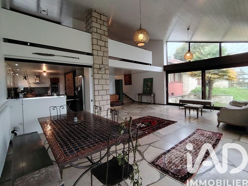 Maison de maîtres - 195 m² - 7 pièces