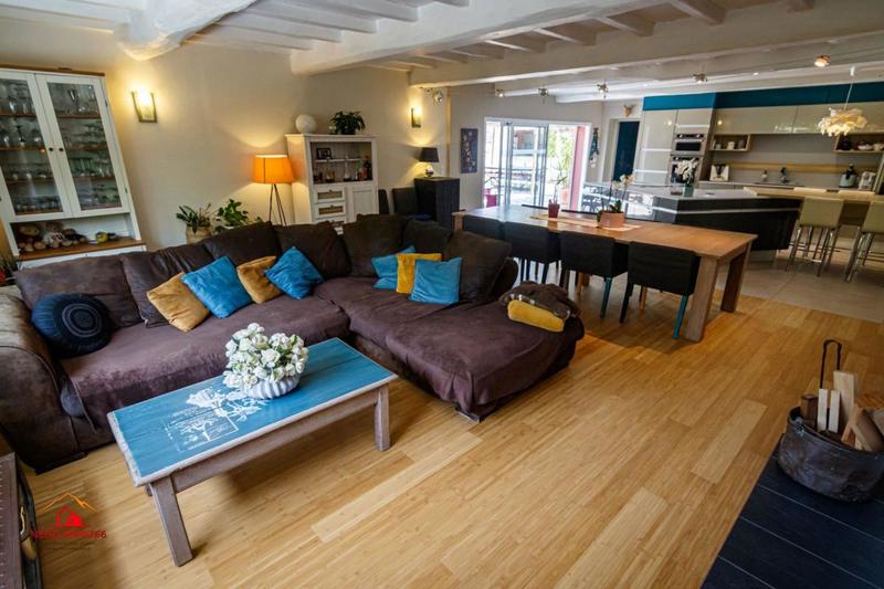 Gîte - 625 m² - 25 pièces