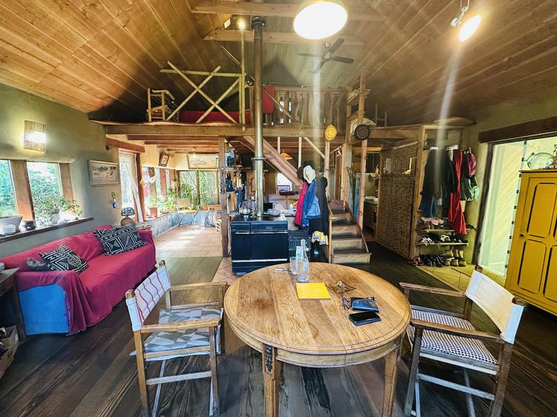 Maison de bois - 64 m² - 1 pièce