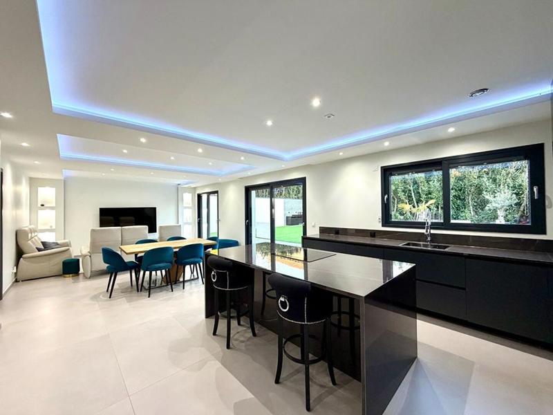 Maison - 134 m² - 5 pièces