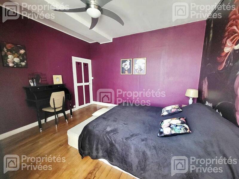 Maison - 176 m² - 8 pièces