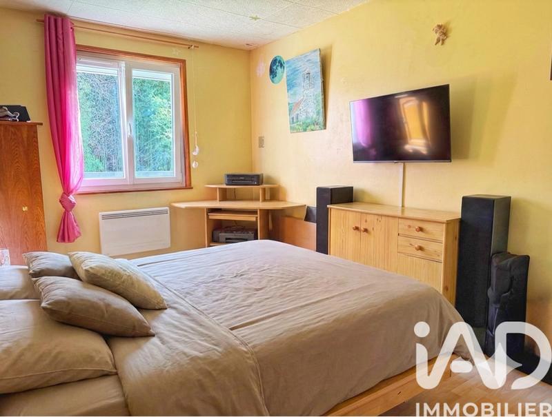 Maison - 99 m² - 5 pièces