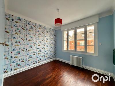 Maison - 167 m² - 6 pièces