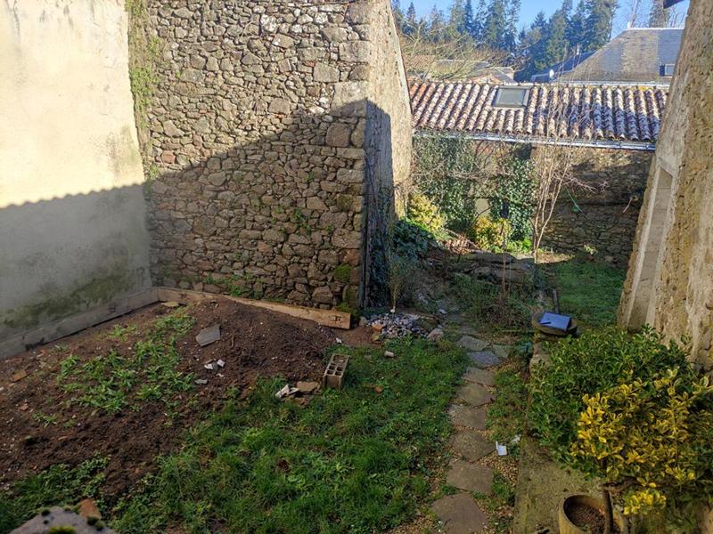 Maison - 97 m² - 6 pièces