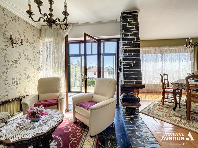 Maison - 120 m² - 5 pièces