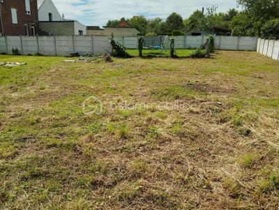Terrain constructible - 485 m²