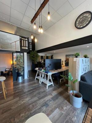 Local commercial - 73 m² - 4 pièces