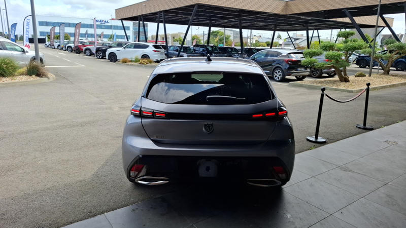 Peugeot 308 III BlueHDi 130 Auto8 Allure