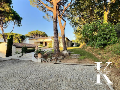 Villa - 400 m² - 11 pièces