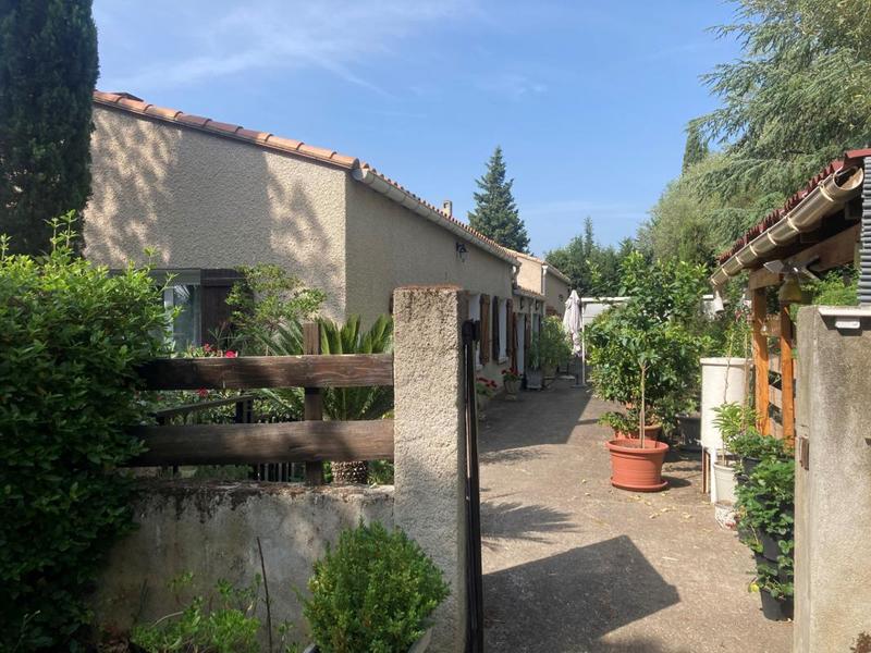 Villa - 230 m² - 11 pièces