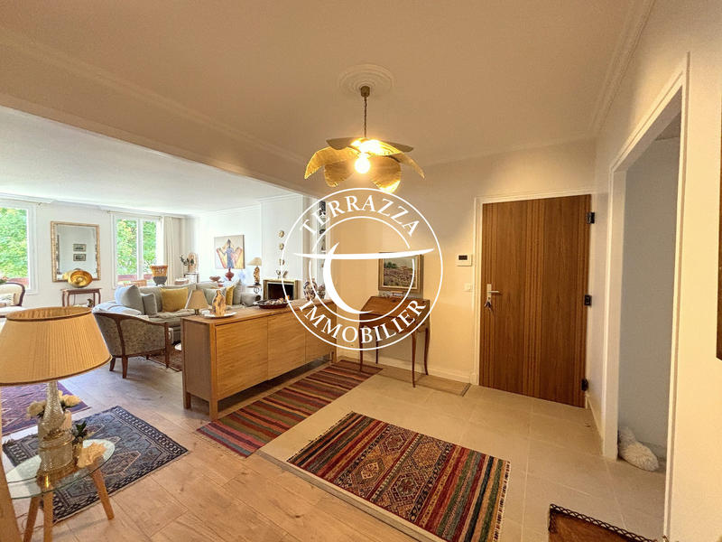 Appartement - 101 m² - 3 pièces