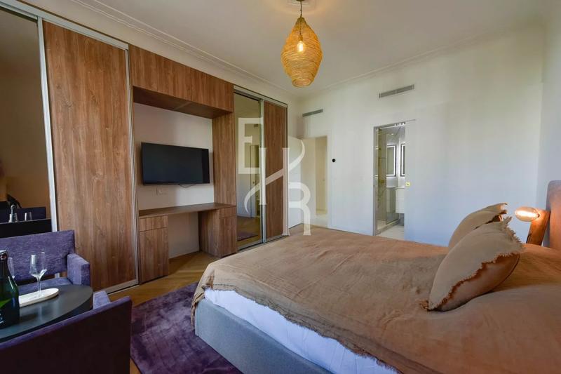 Appartement - 118 m² - 4 pièces