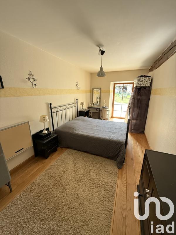 Maison - 186 m² - 7 pièces