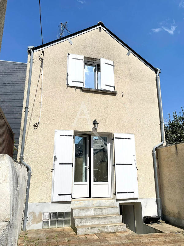 Immeuble - 6 pièces