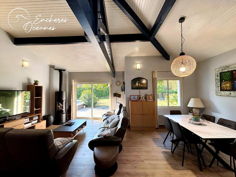 Maison - 120 m² - 4 pièces