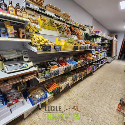 Local commercial - 187 m² - 2 pièces