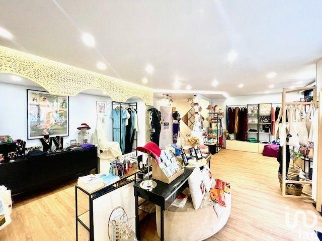 Local commercial - 180 m²