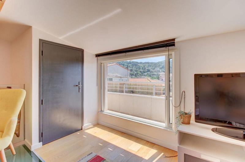 Maison de ville - 63 m² - 4 pièces