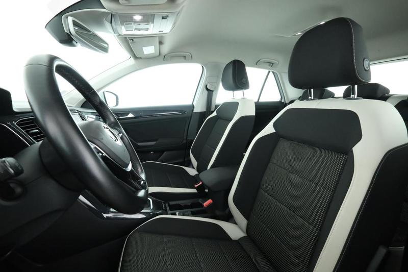 Volkswagen t-Roc 1.5 Tsi Evo Carat Dsg7 150 ch