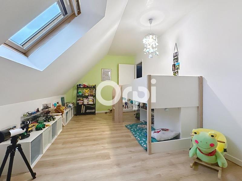 Maison - 98 m² - 5 pièces