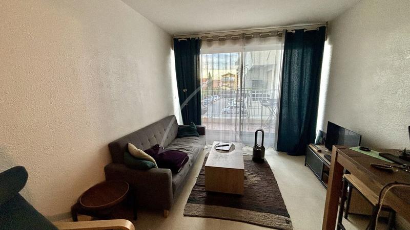 Studio - 33 m² - 1 pièce