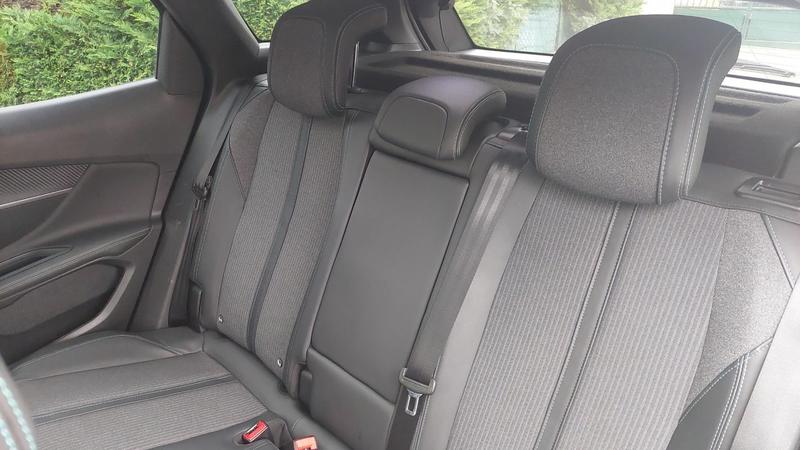 Peugeot 3008 1.6 Thp 225 Hybrid e-Eat8 Allure Pack