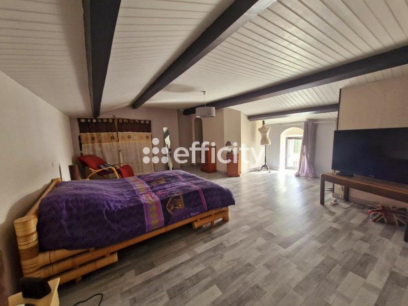 Maison - 171 m² - 5 pièces