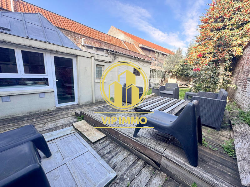 Maison - 180 m² - 6 pièces