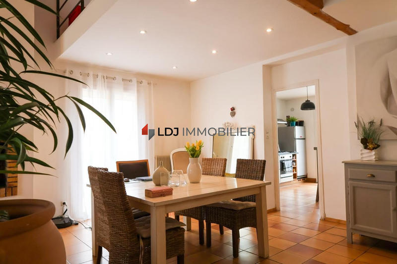 Maison contemporaine - 132 m² - 6 pièces