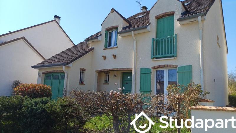 Chambre - 12 m² - 1 pièce