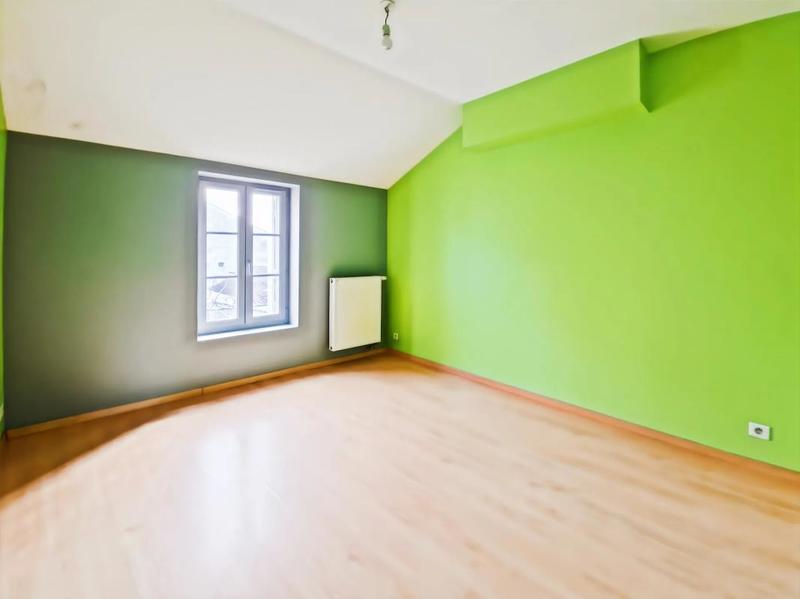 Maison - 190 m² - 12 pièces