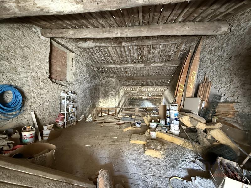 Maison - 190 m² - 2 pièces