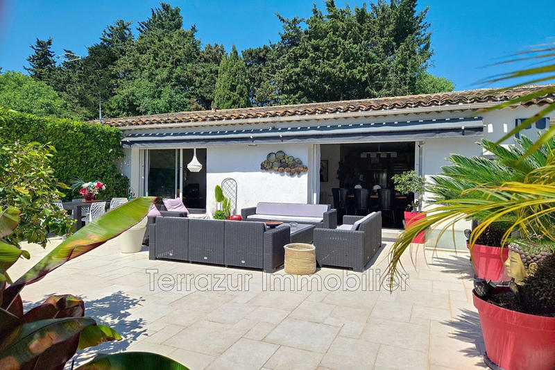 Maison - 157 m² - 4 pièces