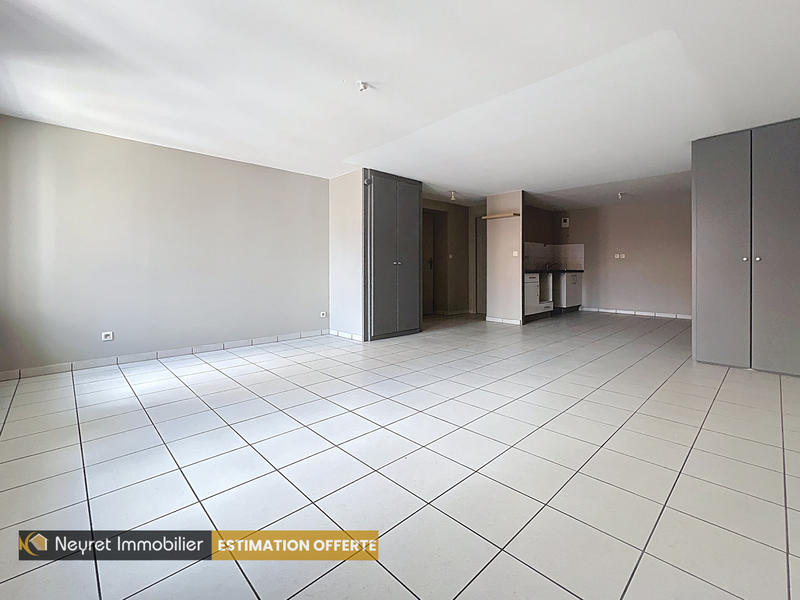 Appartement - 84 m² - 3 pièces