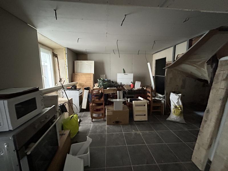 Maison traditionnelle - 150 m² - 9 pièces