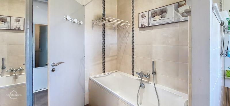 Maison - 182 m² - 7 pièces