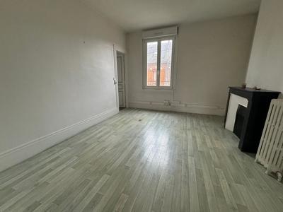 Maison - 200 m² - 8 pièces