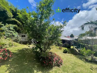 Maison - 180 m² - 6 pièces