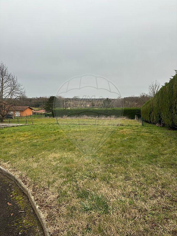 Maison - 331 m² - 8 pièces