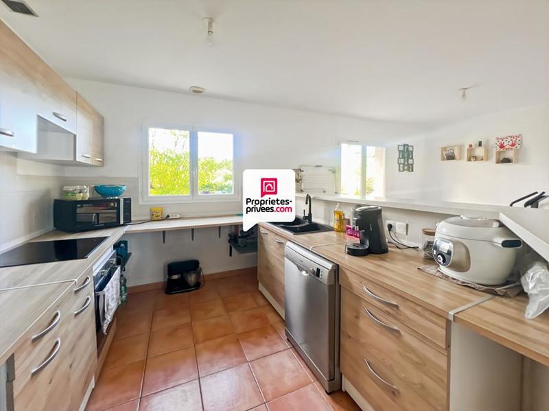 Maison - 98 m² - 5 pièces