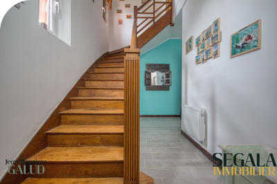 Maison - 140 m² - 5 pièces