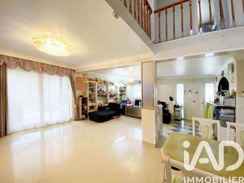 Maison - 130 m² - 6 pièces