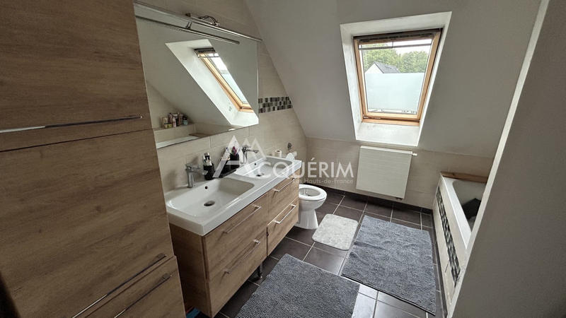 Maison - 133 m² - 6 pièces