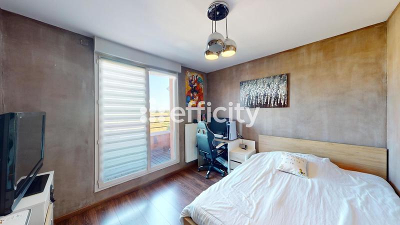 Appartement - 108 m² - 5 pièces