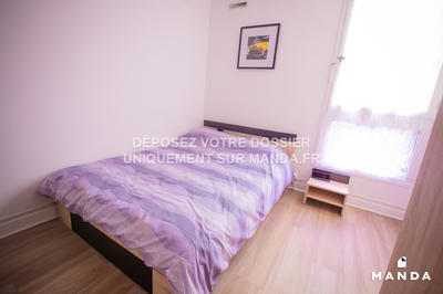 Chambre - 9 m² - 4 pièces