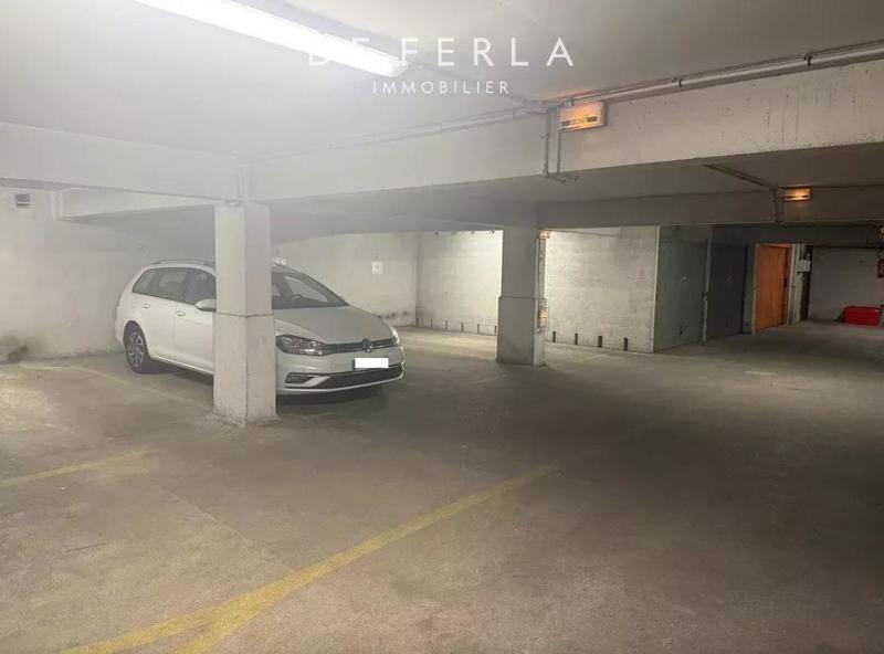 Parking - 12 m²