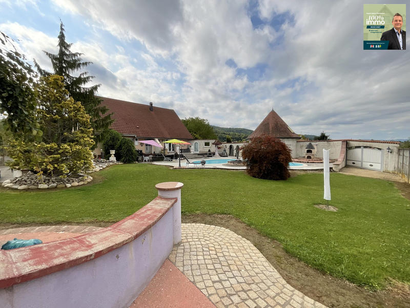 Maison - 195 m² - 7 pièces